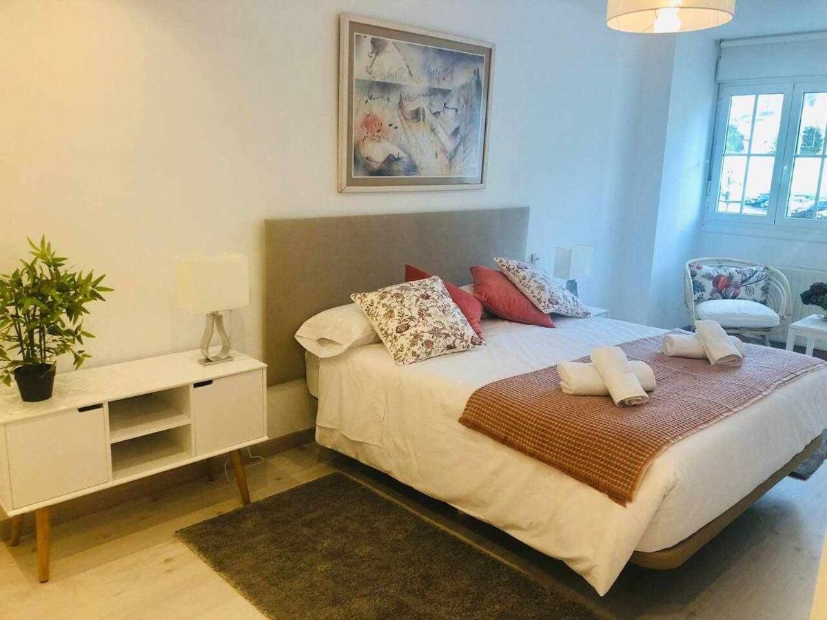 Avenida Apartamento Oviedo Buitenkant foto